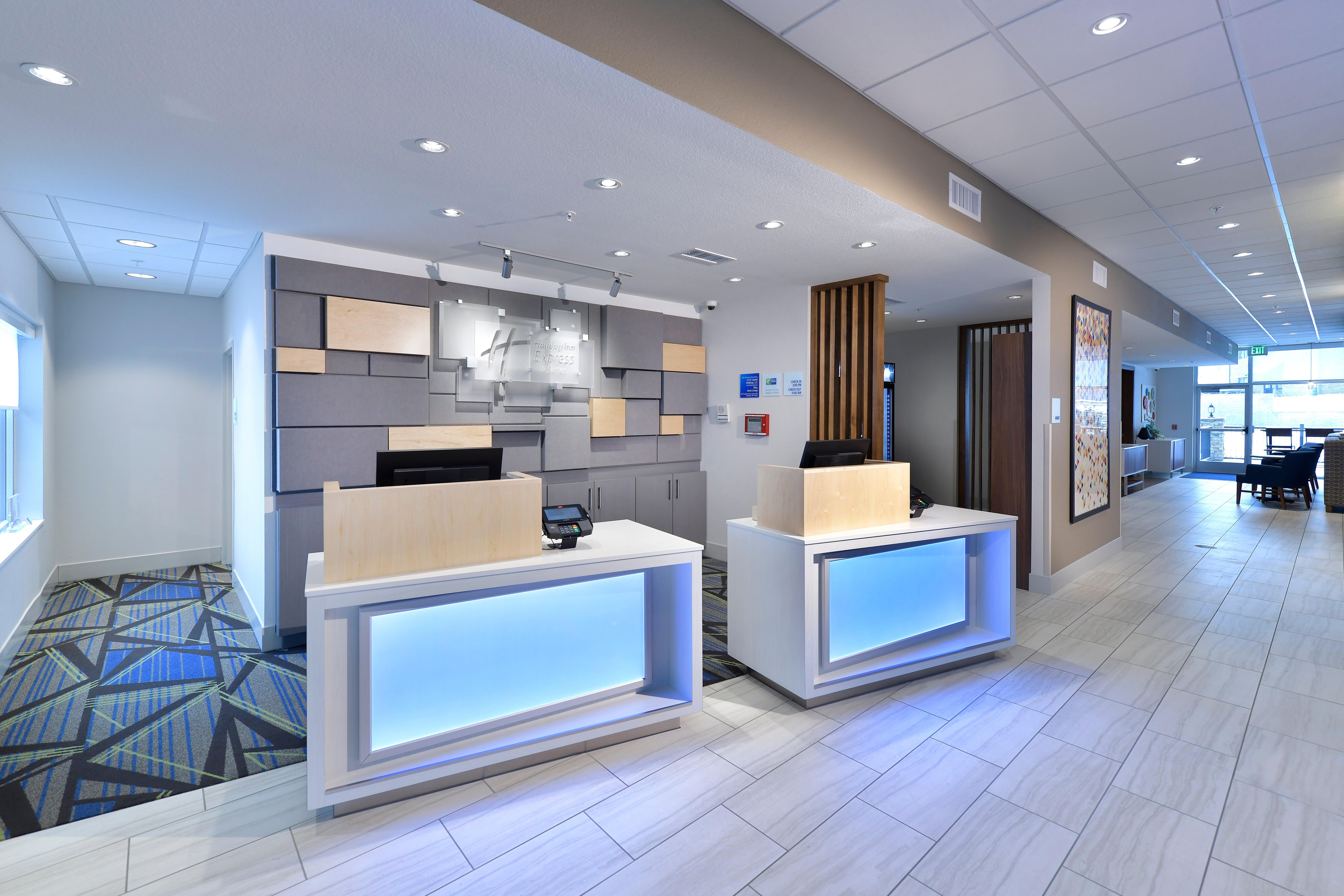Holiday Inn Express & Suites - Millersburg By Ihg Exterior photo